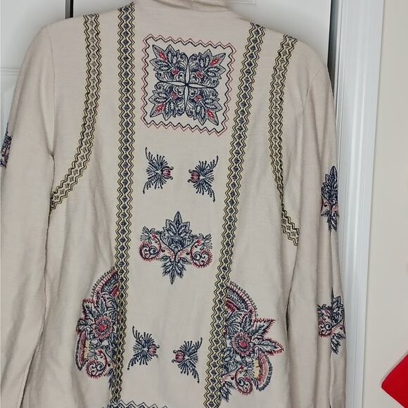 Christopher & Banks Embroidered Boho Cardigan NWOT - Picture 8 of 11